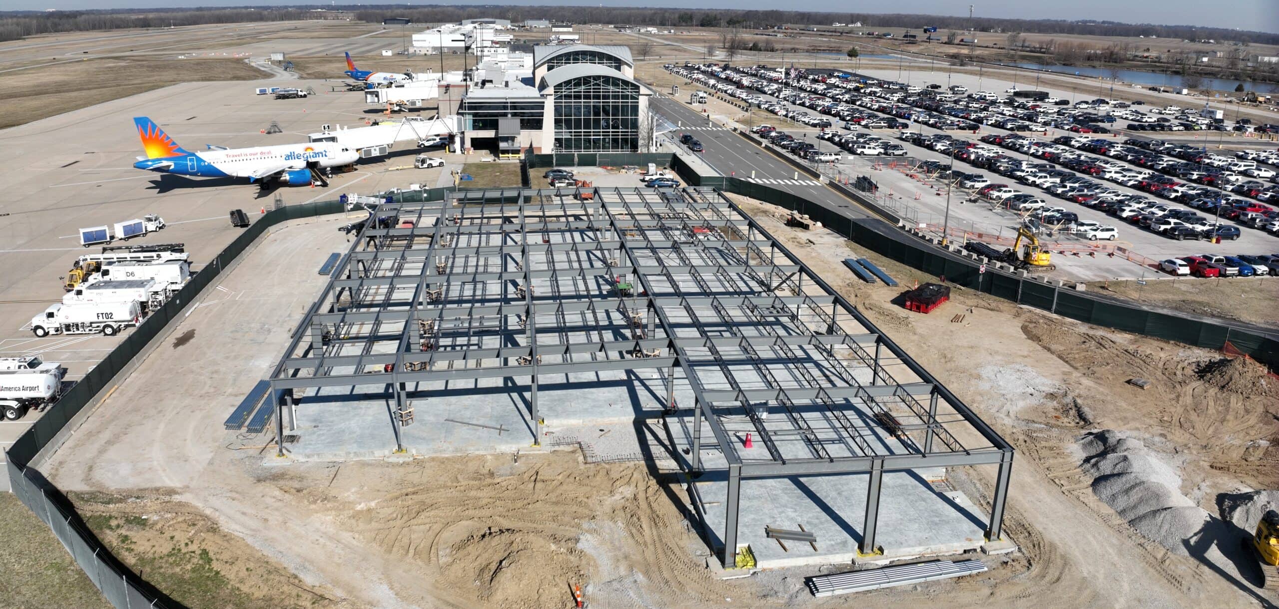 Holland Building MidAmerica Airport’s General Aviation Facility